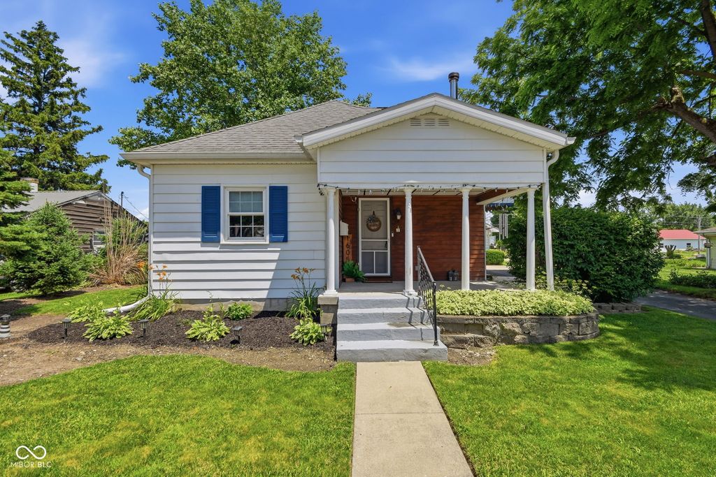 1605 N Harrison Street, Alexandria, IN 46001