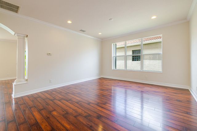 10310 Carolina Willow Drive, Fort Myers, FL 33913