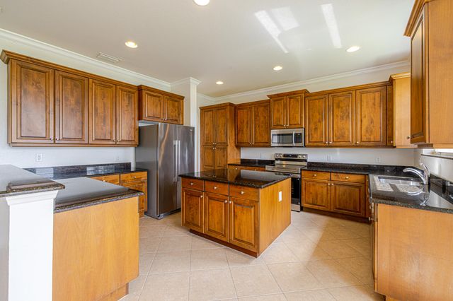 10310 Carolina Willow Drive, Fort Myers, FL 33913