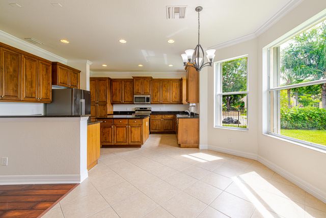 10310 Carolina Willow Drive, Fort Myers, FL 33913
