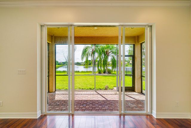 10310 Carolina Willow Drive, Fort Myers, FL 33913