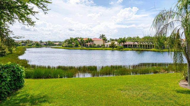 10310 Carolina Willow Drive, Fort Myers, FL 33913