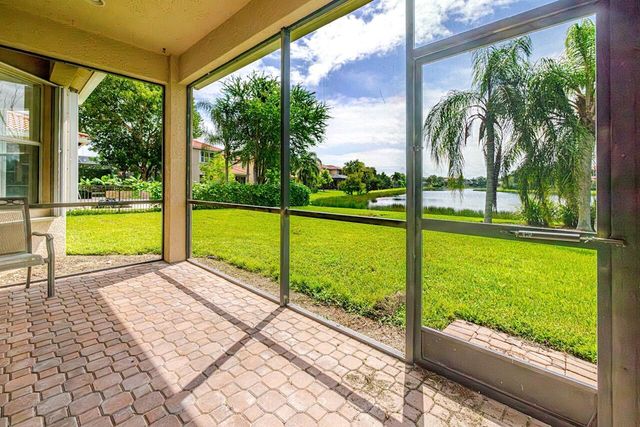 10310 Carolina Willow Drive, Fort Myers, FL 33913