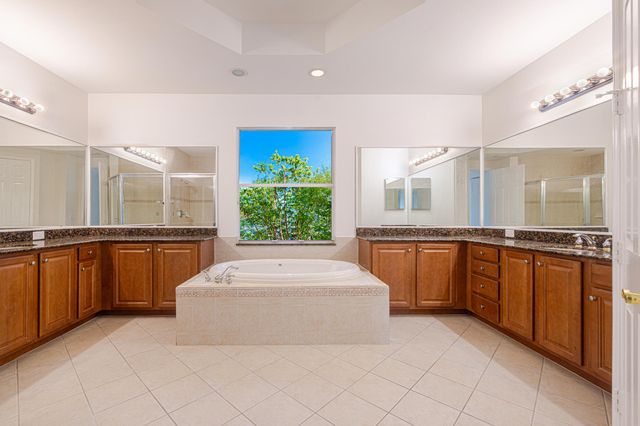 10310 Carolina Willow Drive, Fort Myers, FL 33913