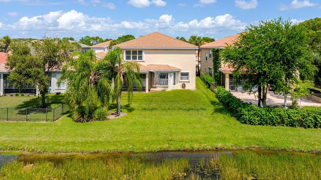 10310 Carolina Willow Drive, Fort Myers, FL 33913