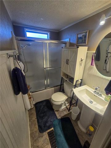 218 SE 10212P Lane, Deepwater, MO 64740