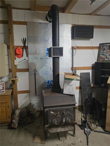 218 SE 10212P Lane, Deepwater, MO 64740