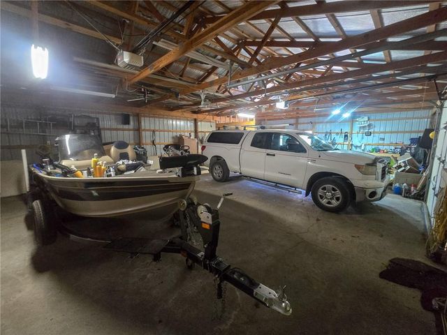 218 SE 10212P Lane, Deepwater, MO 64740