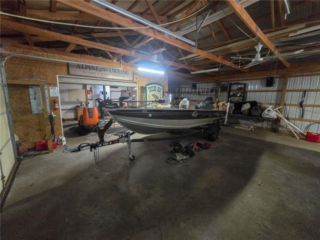 218 SE 10212P Lane, Deepwater, MO 64740