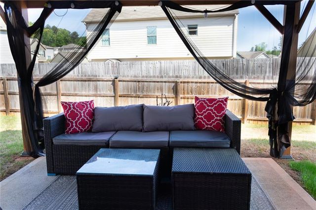 17 Belfield Court, Adairsville, GA 30103