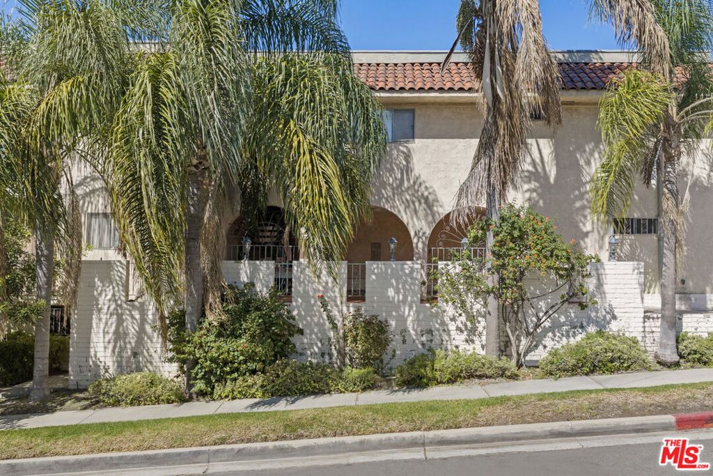 6771 Springpark Avenue 201A, Los Angeles, CA 90056 — photo 3