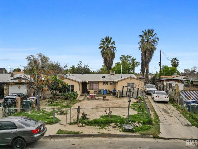 935 Sylvia Drive, Bakersfield, CA 93304