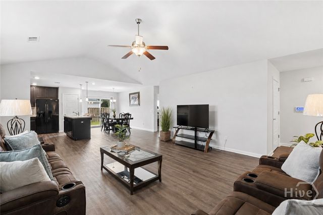 107 Dasher Drive, Springfield, GA 31329