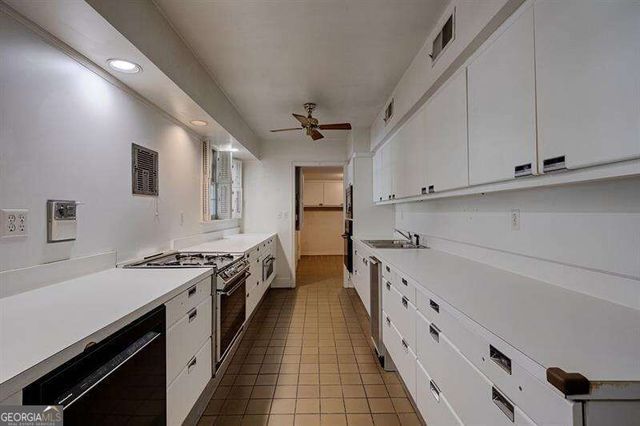 1510 Peachtree Battle Avenue NW, Atlanta, GA 30327