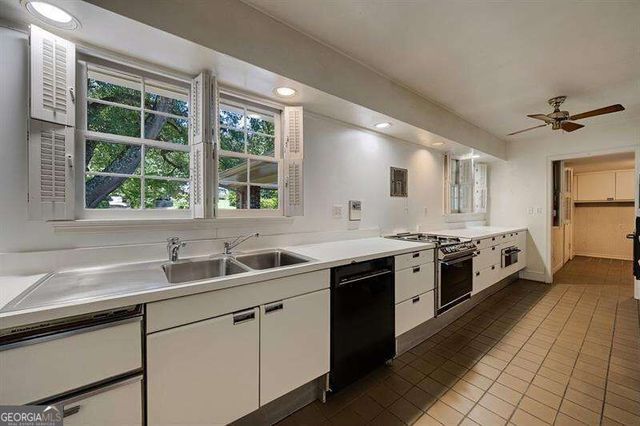 1510 Peachtree Battle Avenue NW, Atlanta, GA 30327