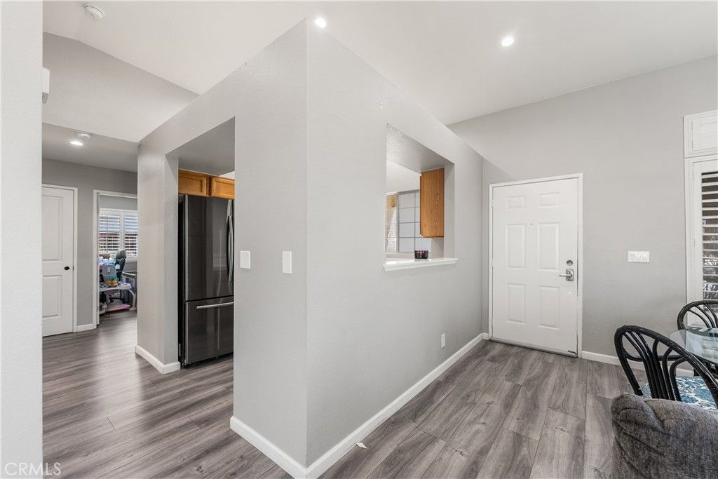Image 14 of property listing at 3633 Capri Court, Rosamond, CA 93560