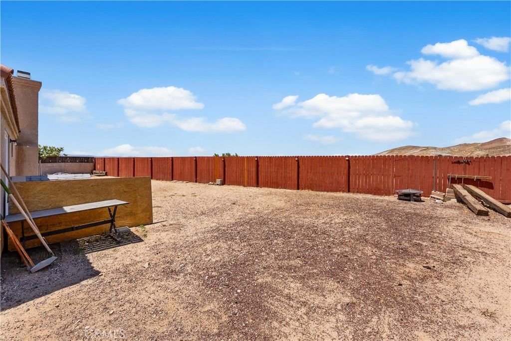 Image 27 of property listing at 3633 Capri Court, Rosamond, CA 93560