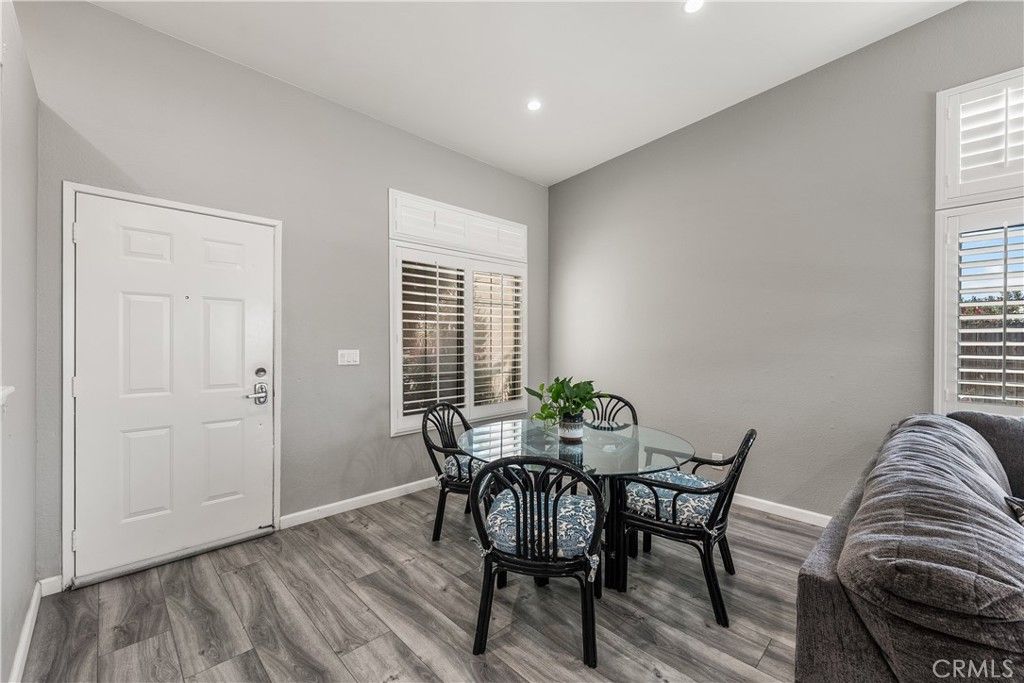 Image 8 of property listing at 3633 Capri Court, Rosamond, CA 93560