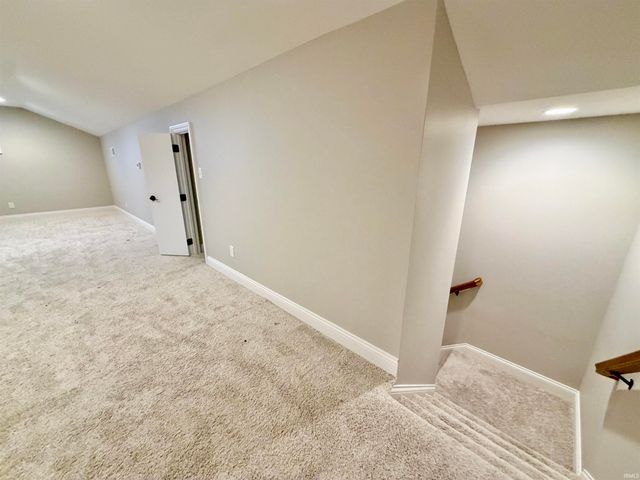 3327 White Oak Trail, Newburgh, IN 47630