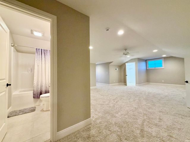 3327 White Oak Trail, Newburgh, IN 47630
