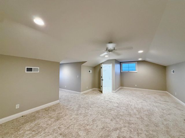3327 White Oak Trail, Newburgh, IN 47630