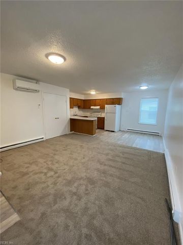 577 W Ocean View Ave Apt 2, Norfolk, VA 23503