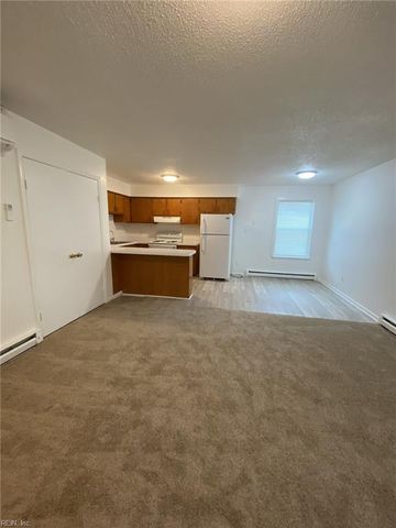 577 W Ocean View Ave Apt 2, Norfolk, VA 23503