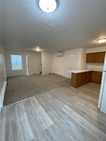 577 W Ocean View Ave Apt 2, Norfolk, VA 23503