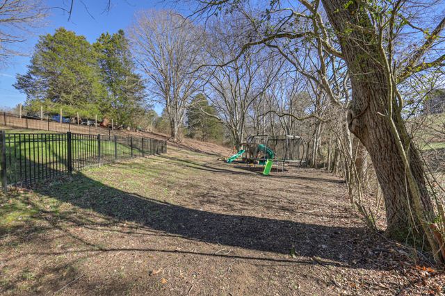 260 Braid Dr, Mount Juliet, TN 37122