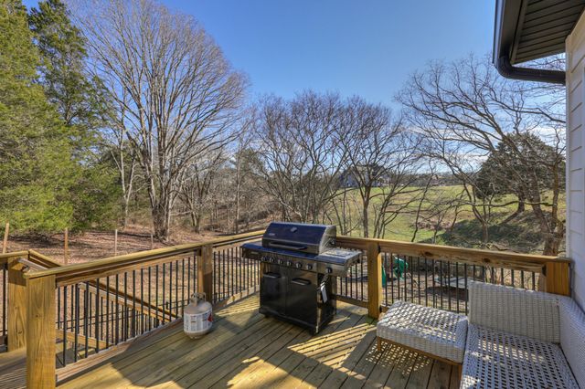 260 Braid Dr, Mount Juliet, TN 37122