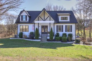260 Braid Dr, Mount Juliet, TN 37122