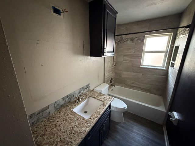 1422 Kappa Street, Pasadena, TX 77504