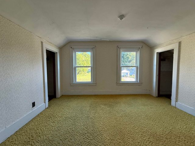 25 Vernon Street, Rutland City, VT 05701
