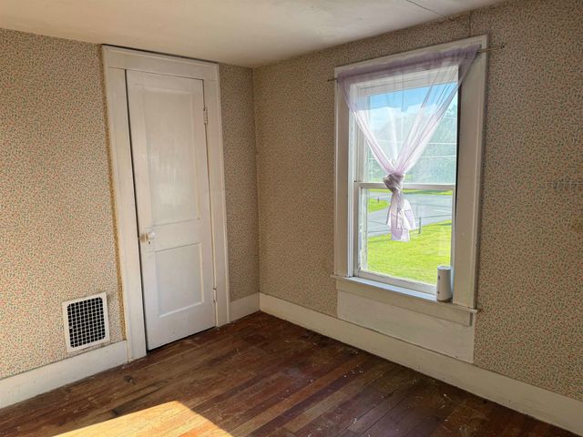 25 Vernon Street, Rutland City, VT 05701