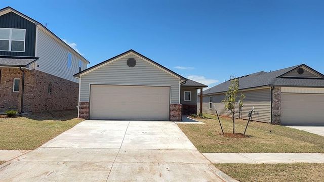 3617 Maggie Road, Mustang, OK 73064
