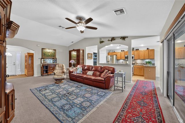 15681 SW 14TH AVENUE ROAD, Ocala, FL 34473