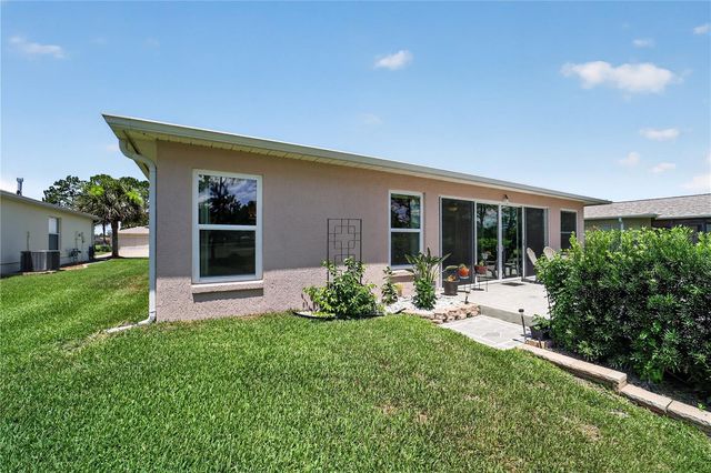 15681 SW 14TH AVENUE ROAD, Ocala, FL 34473