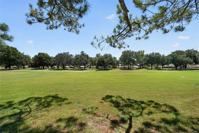 15681 SW 14TH AVENUE ROAD, Ocala, FL 34473