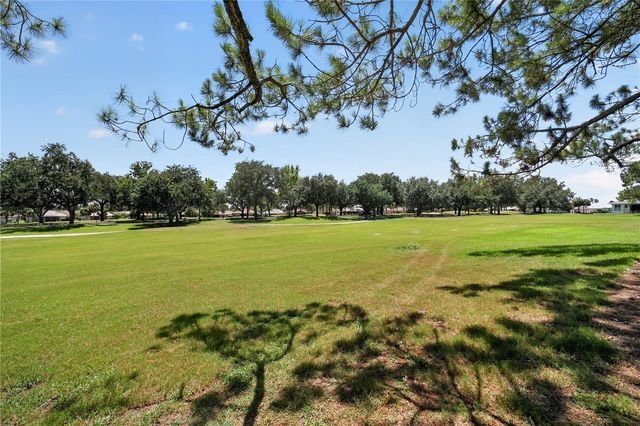 15681 SW 14TH AVENUE ROAD, Ocala, FL 34473