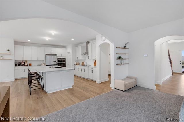 6270 Parker Drive, Linden, MI 48451