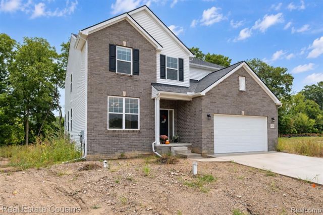 6270 Parker Drive, Linden, MI 48451