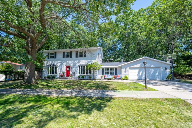2240 Pleasant Hill Drive, Norton Shores City, MI 49441