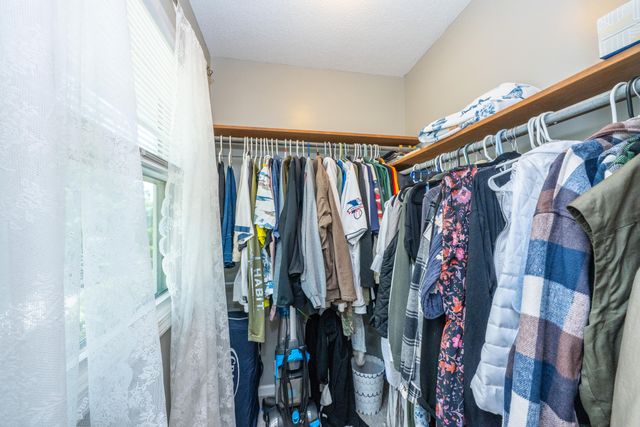 2240 Pleasant Hill Drive, Norton Shores City, MI 49441