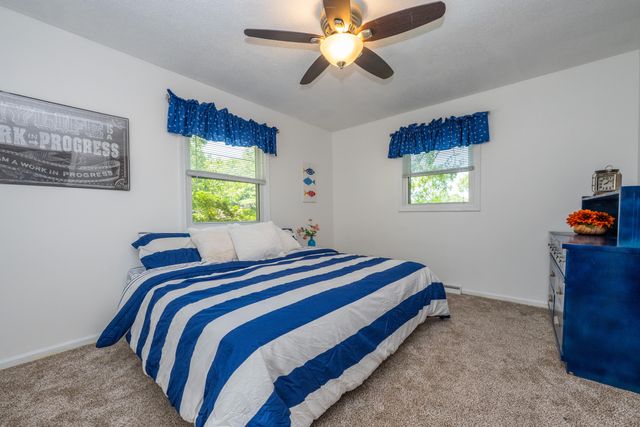 2240 Pleasant Hill Drive, Norton Shores City, MI 49441