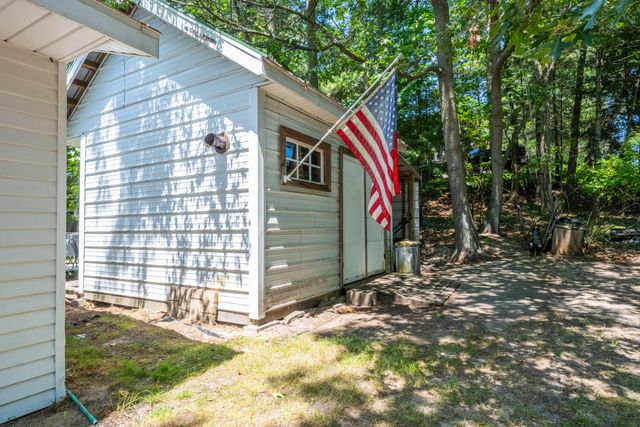 2240 Pleasant Hill Drive, Norton Shores City, MI 49441