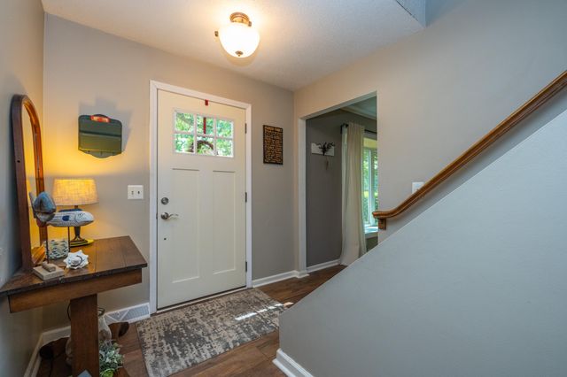 2240 Pleasant Hill Drive, Norton Shores City, MI 49441