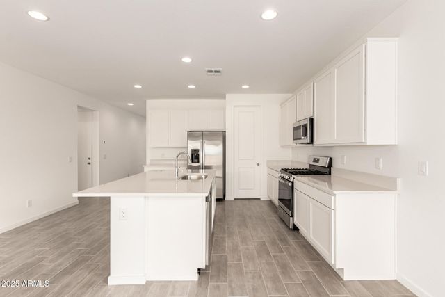 12392 W PARKWAY Lane, Avondale, AZ 85323