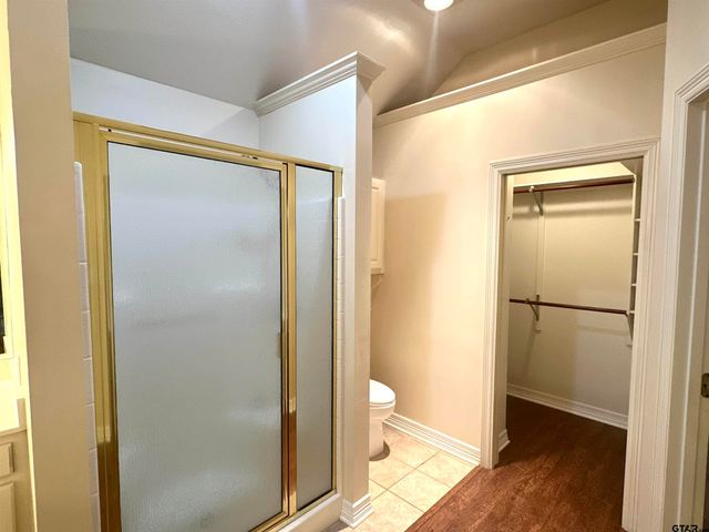 807 Brownwood Circle, Lindale, TX 75771