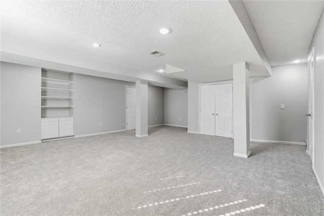 13823 W 154th Terrace, Olathe, KS 66062