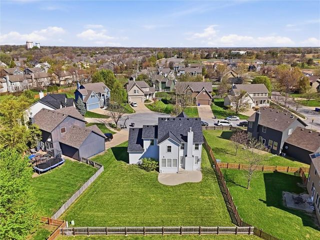 13823 W 154th Terrace, Olathe, KS 66062